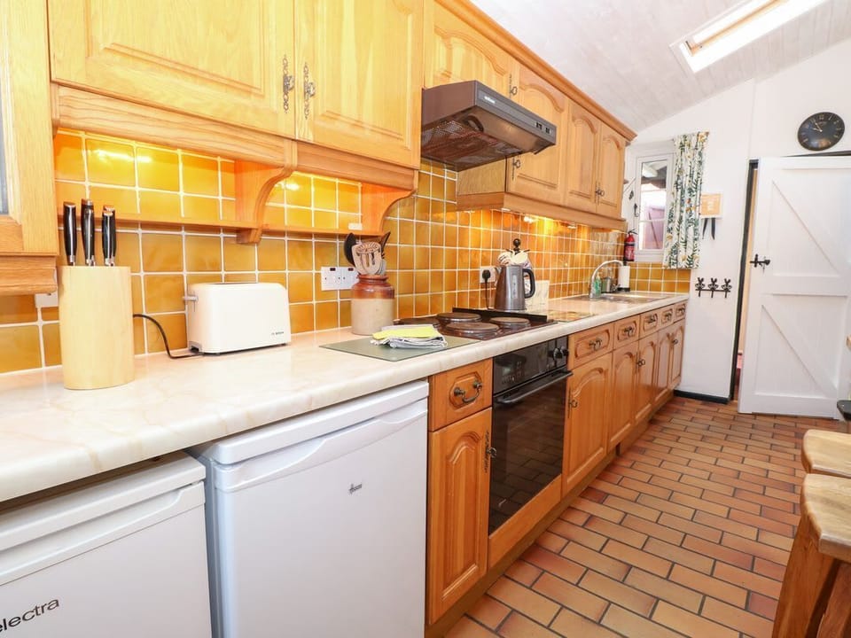 Hollyhedge Cottage