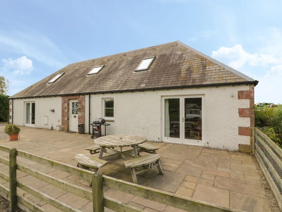 Lon Cottage