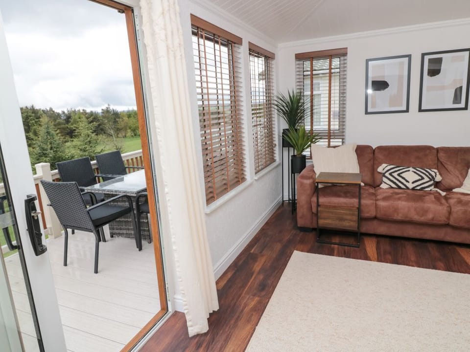 Woodland View Lodge