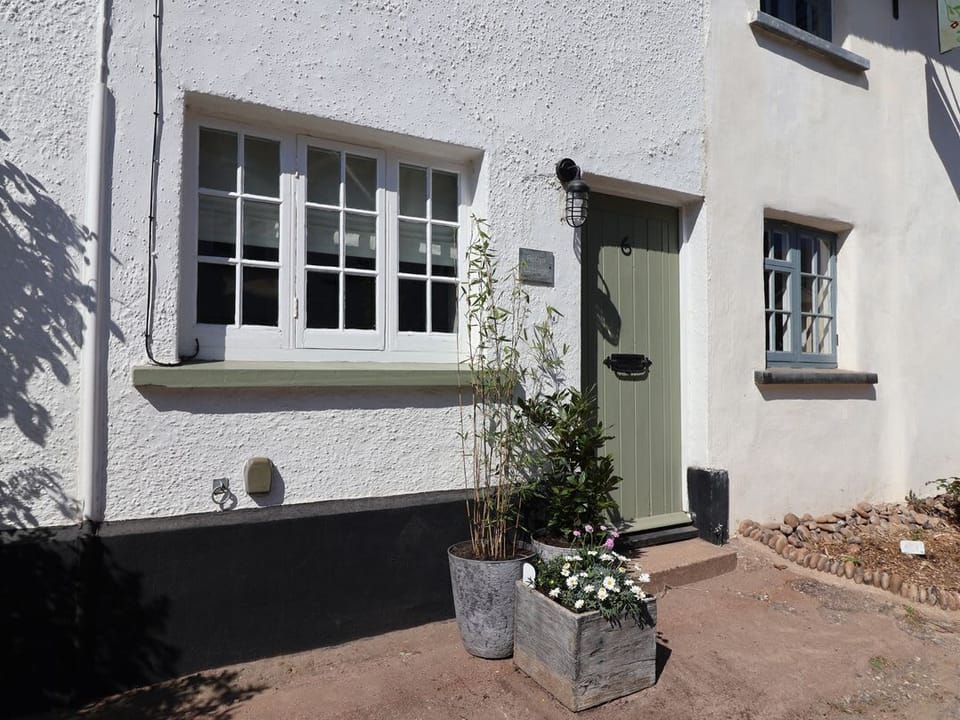 Robyn Cottage