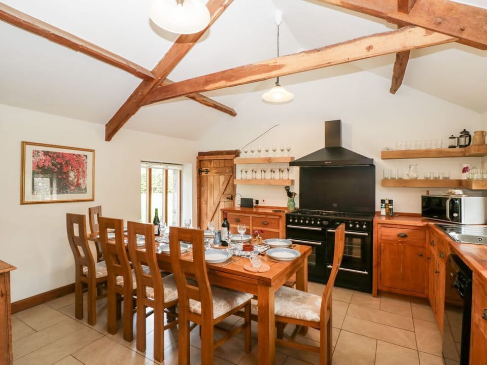 Mistletoe Cottage