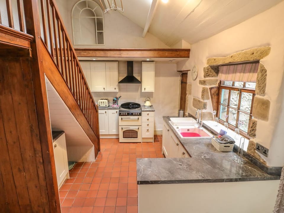 Holly Cottage