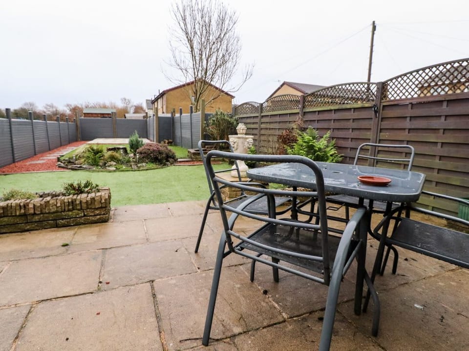 3 Thrimby Court