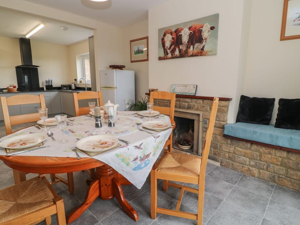 Broadlands Bungalow