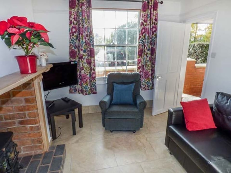 1 Willow Cottage