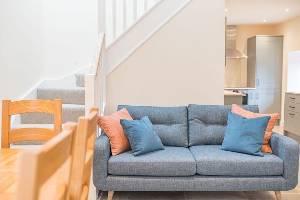 No 2 The Coach House