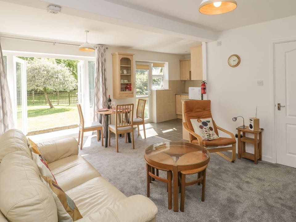 Orchard  Annexe