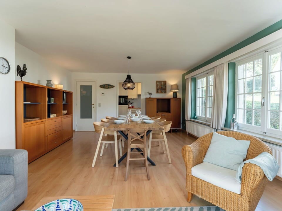 Furniture, Interior Design, Flooring, Wood, Chair, Floor, Ceiling, Table, Kitchen & Dining Room Table, Room