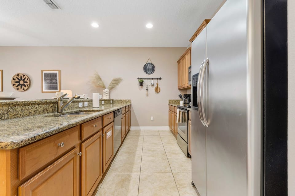 House (4 Bedrooms) | Property amenity