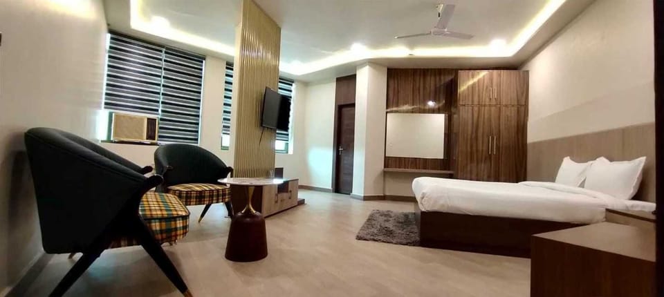 Luxury Room | Desk, free WiFi