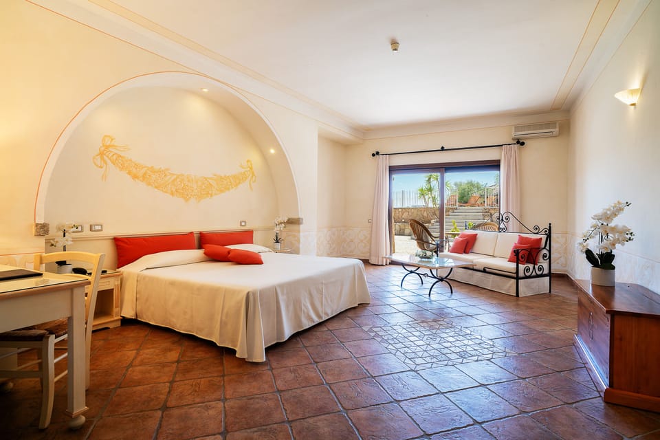 Superior Double Room, Sea View | Down comforters, minibar, in-room safe, desk
