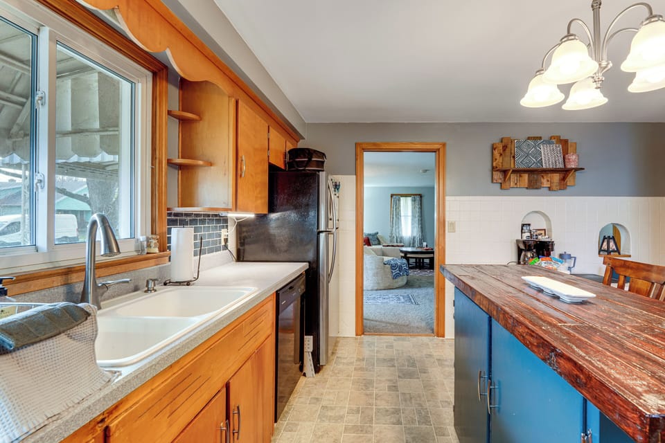 House (2 Bedrooms) | Interior