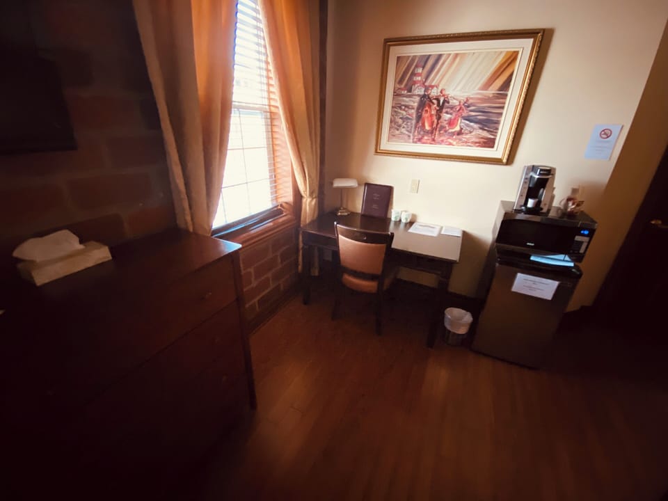 Standard Double Room | Desk, iron/ironing board, free WiFi, bed sheets