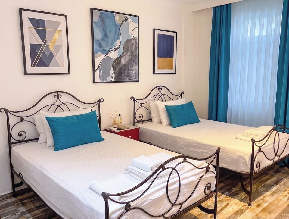 Standard Triple Room | Free WiFi
