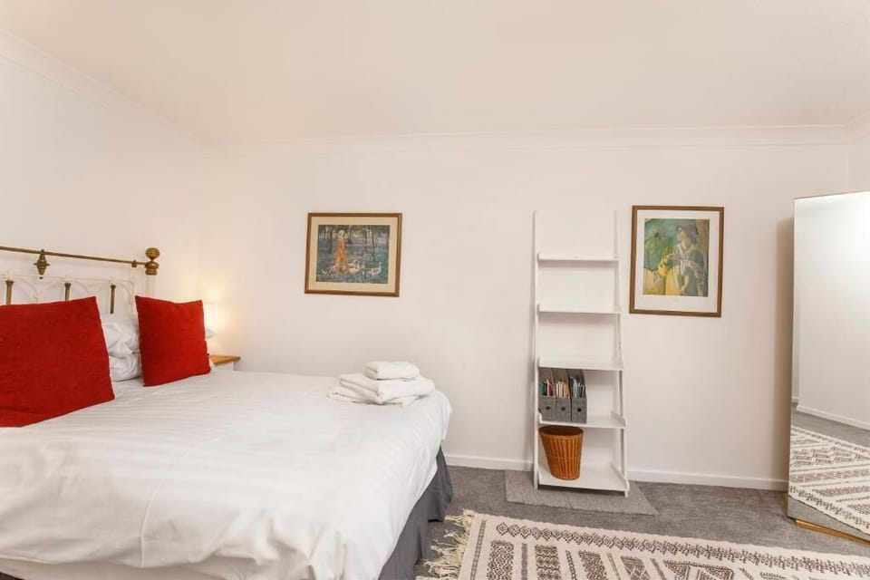 Apartment, City View | Iron/ironing board, free WiFi