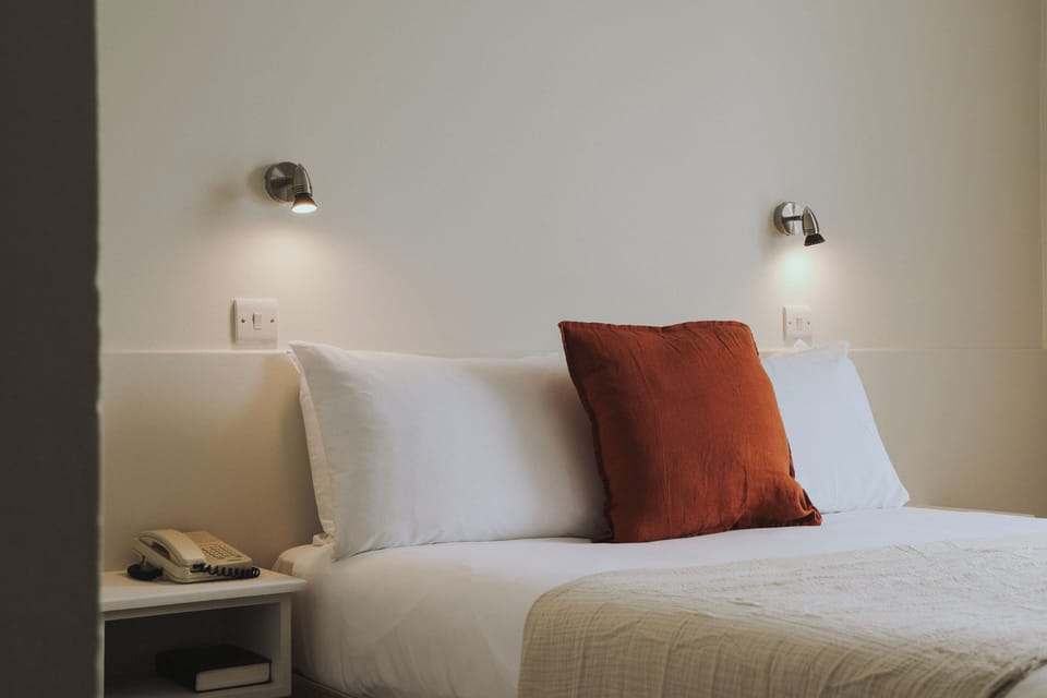 Deluxe Double Room, Hill View | Desk, WiFi (free)