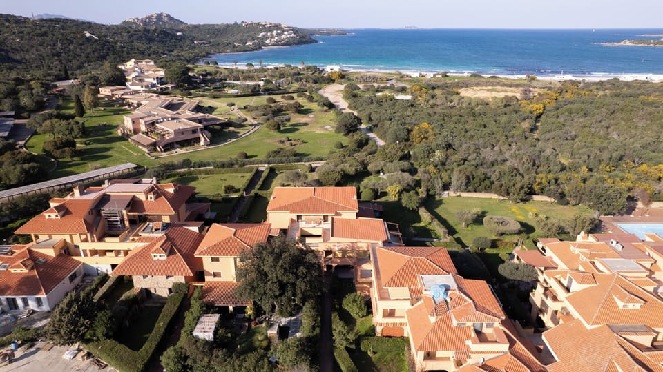 Apartment, 2 Bedrooms | Aerial view