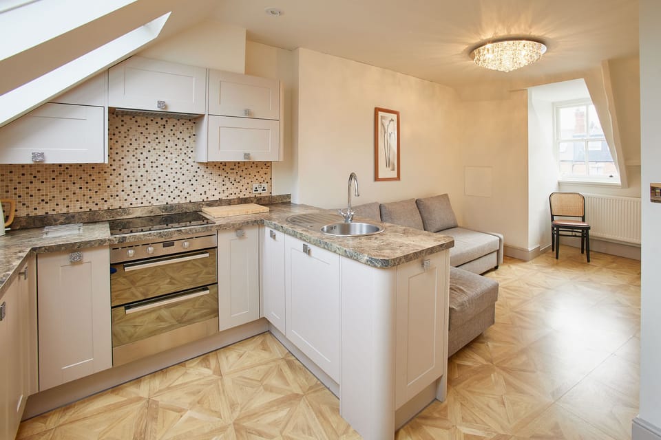 Osbourne Apartment, Jesmond - Host & Stay