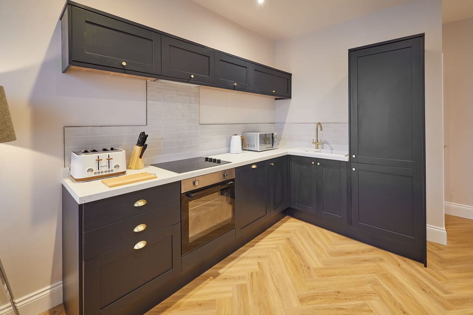 Flat 2 @ Temperance House, Saltburn by the sea- Host & Stay