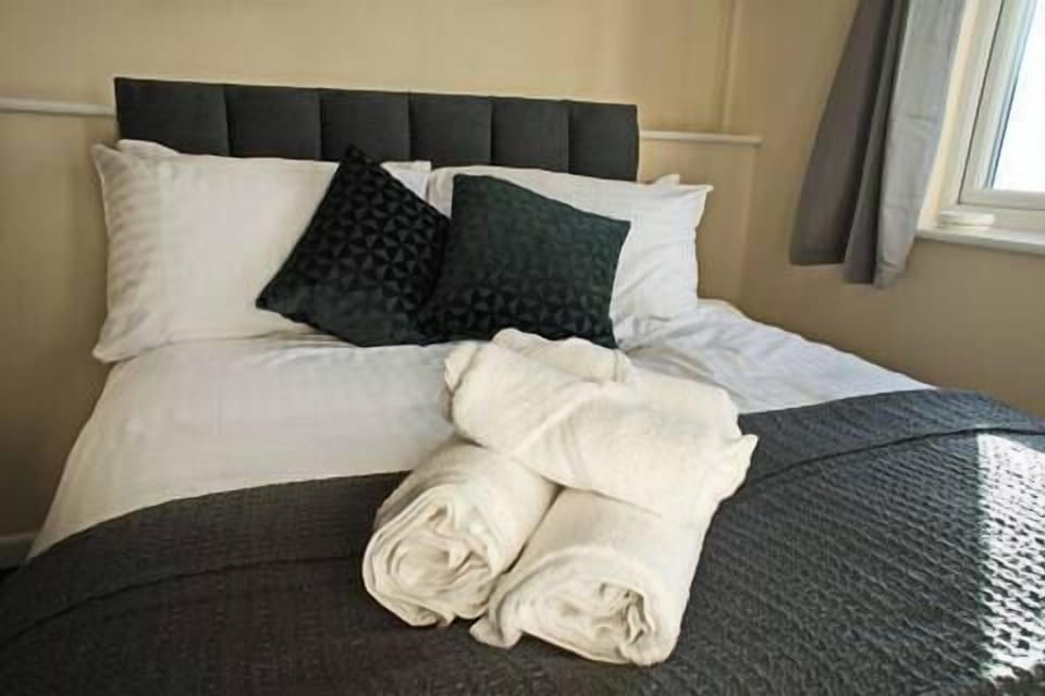 Clacton Waves, Clacton-on-Sea- Host & Stay