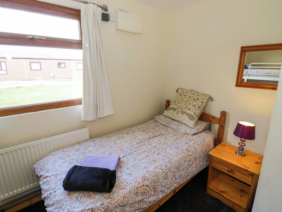 3 bedrooms, WiFi (free), individually decorated, individually furnished