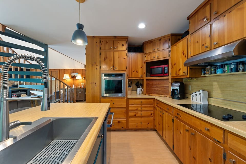 Kitchen | Built-In Oven & Wood Cabinet Storage