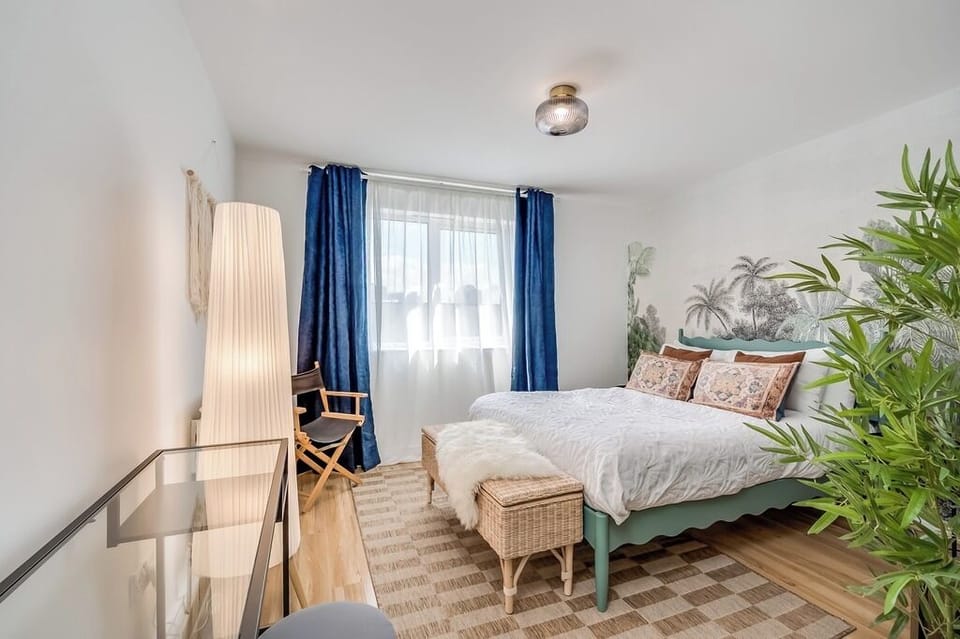 Central Belfast Apartments Queen’s Hideaway Apartment in Belfast