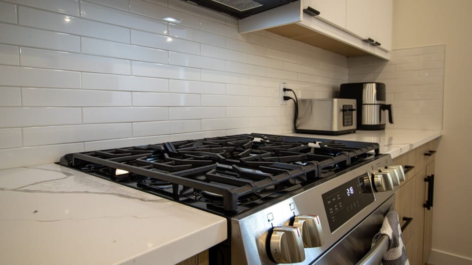 The `Chef’s Kitchen` Appeal: `From flipping Stampede-style sourdough pancakes to simmering a hearty post-hike chili, our professional-grade gas range is ready for your culinary adventures. Whether you’re a seasoned chef or just heating up leftovers from a