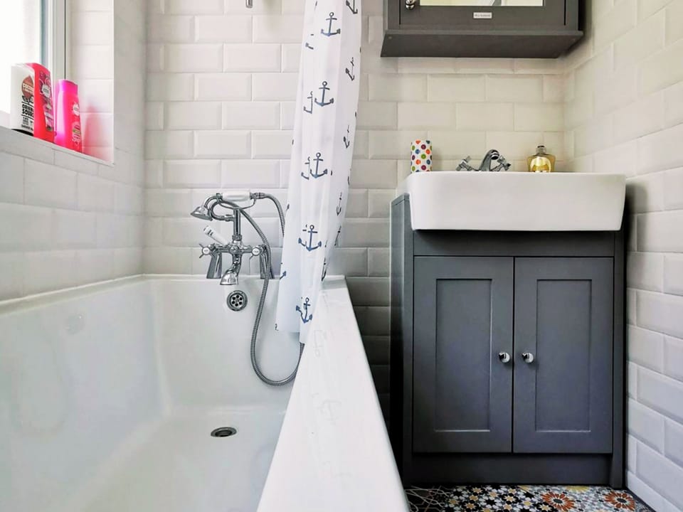 21 Gensing Road Cottage in Hastings