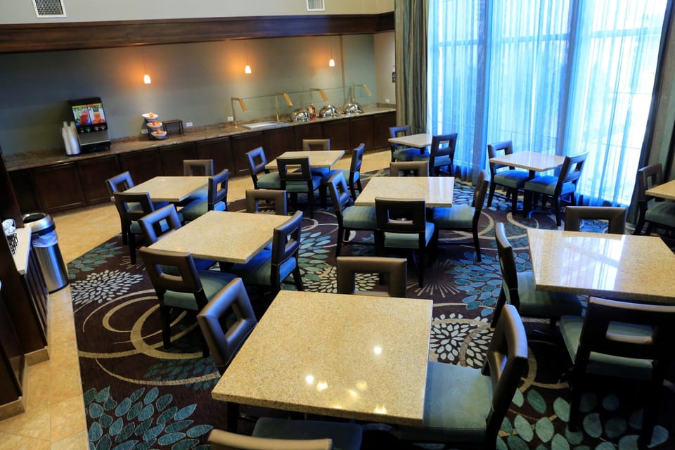 Reconnect with friends and family in the breakfast room.