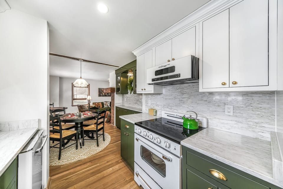 18-RCP-18320E20Washington20St20Chagrin20Falls-RCP04277