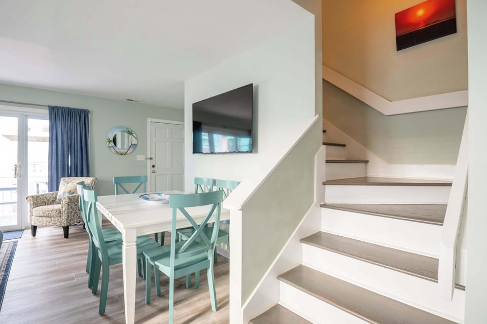 Stairs to bedroom level