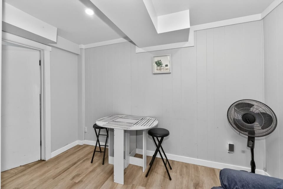 Compact dining area