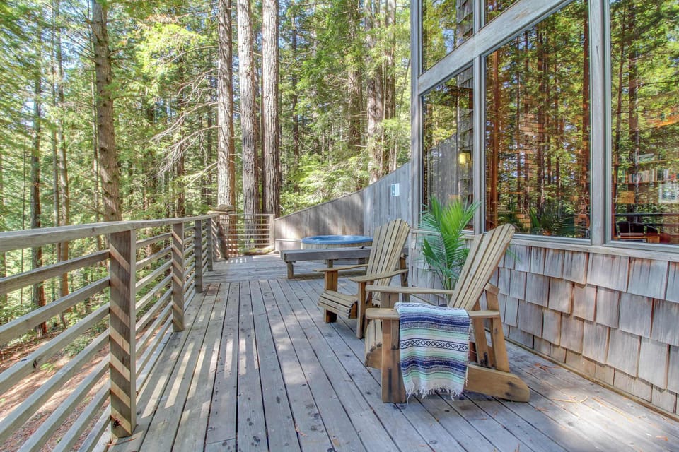 Step onto the spacious deck, perfect for sipping morning coffee while soaking in the serene forest surroundings.