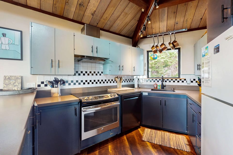 Create culinary delights in the well-equipped kitchen, where every meal becomes a memorable experience.