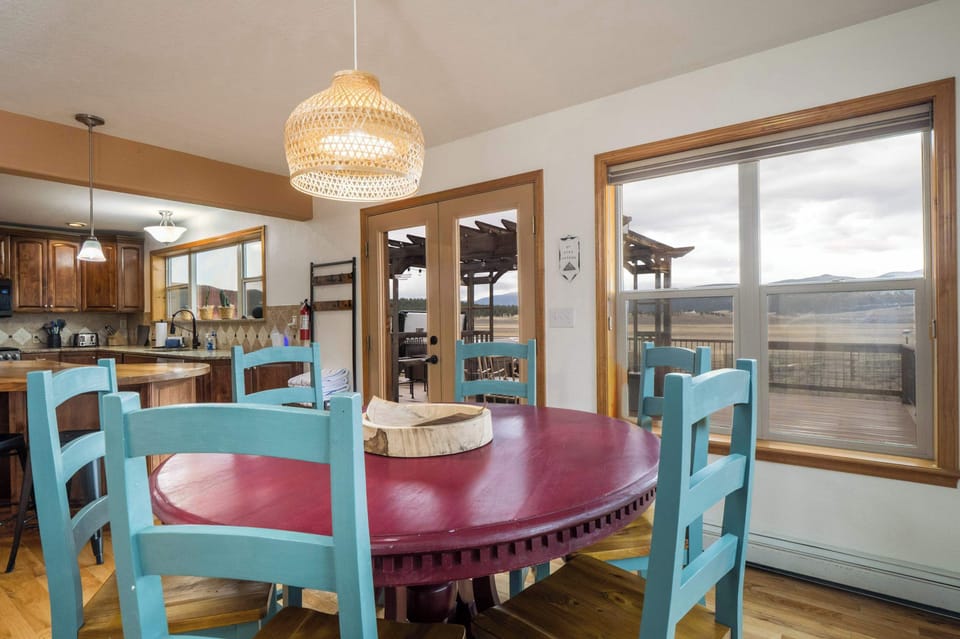 Gather for meals with mountain views through the windows