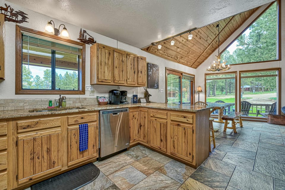 Pull up a stool at the breakfast bar while coffee brews