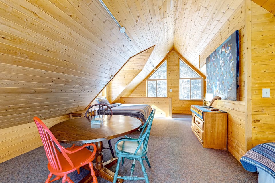 Spread out in the bright, open loft with mountain views