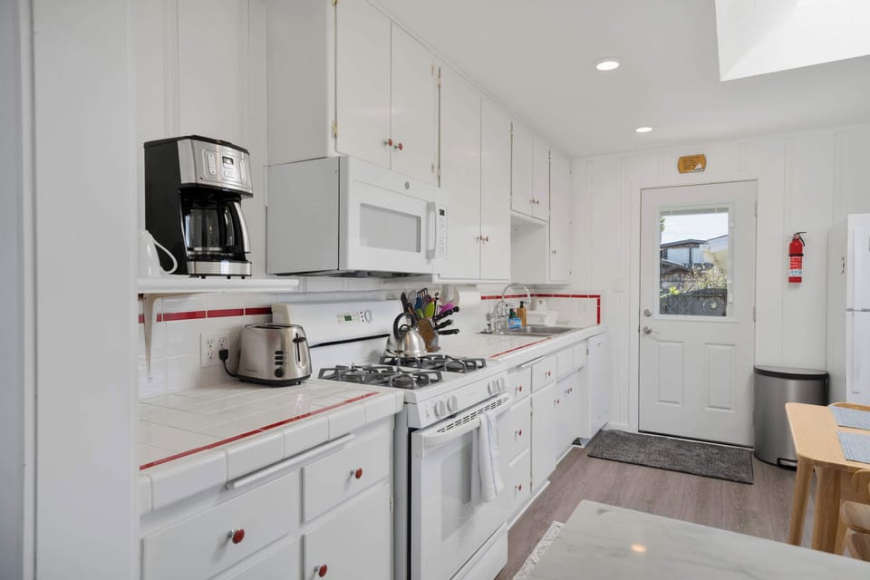 Fully stocked kitchen