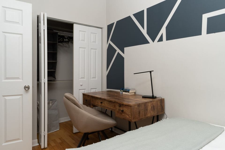Modern comfort meets urban style. Enjoy abundant natural light and a seamless flow between work and relaxation.