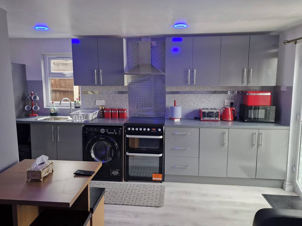 Apartment, 1 Bedroom | Interior