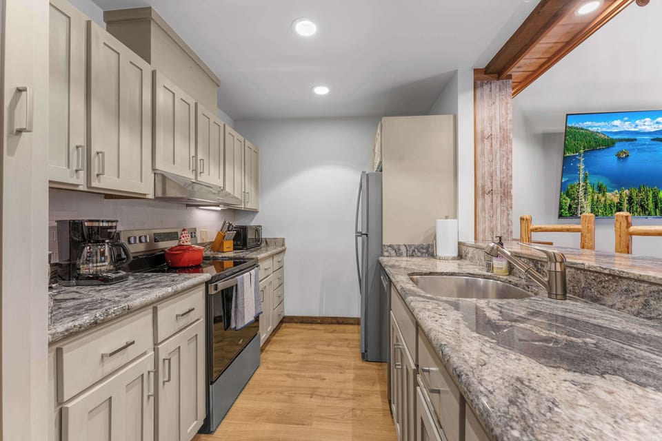Chefs Galley Kitchen all new appliances