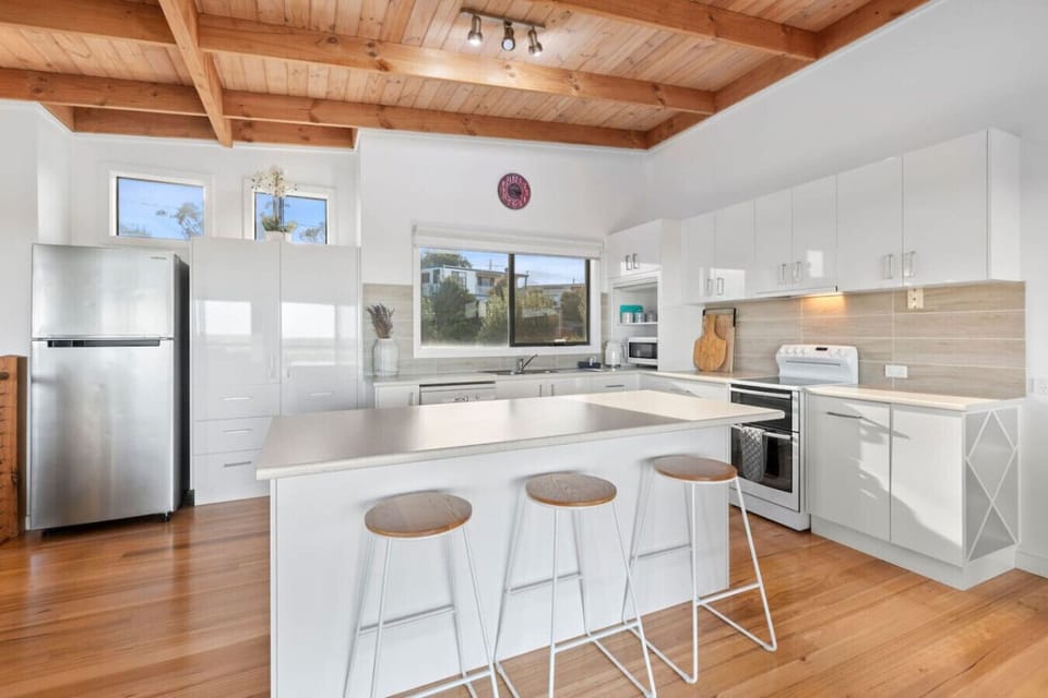 Bright modern kitchen with clean and airy design