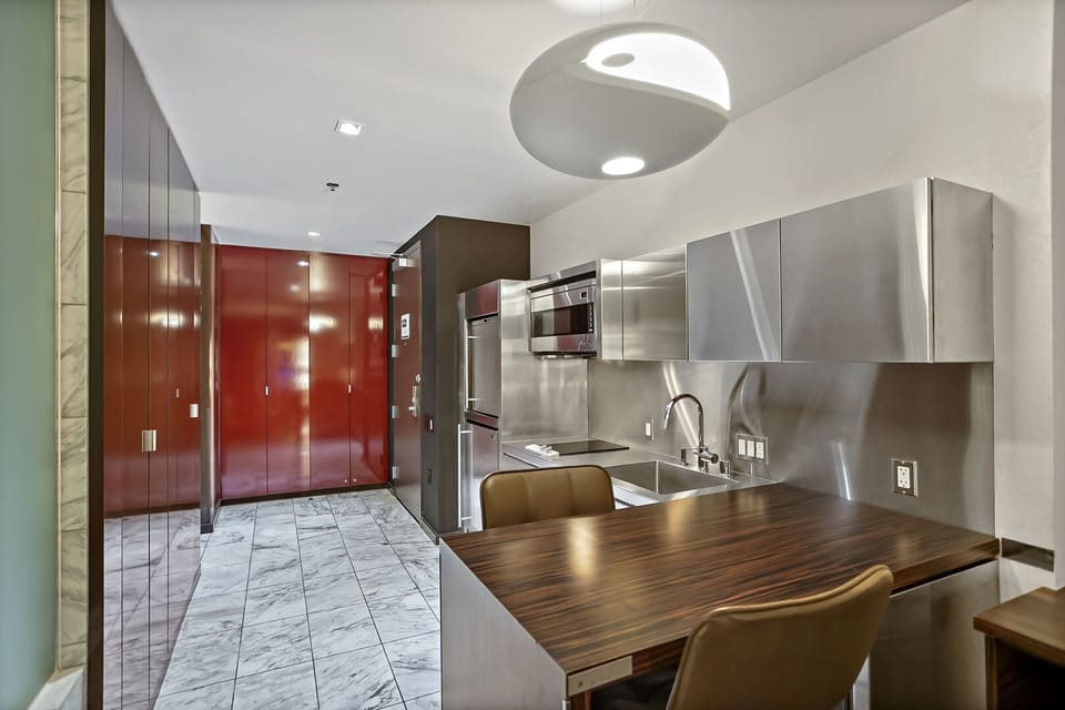 Kitchenette