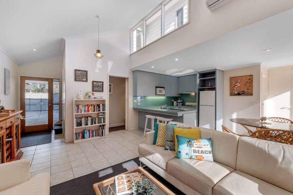 Natural light pours in all day — bright, open, and totally inviting.