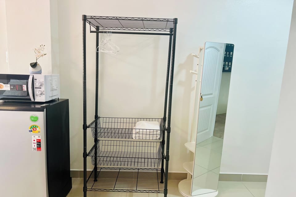 Standard Double Room | Desk, laptop workspace, blackout drapes, free WiFi