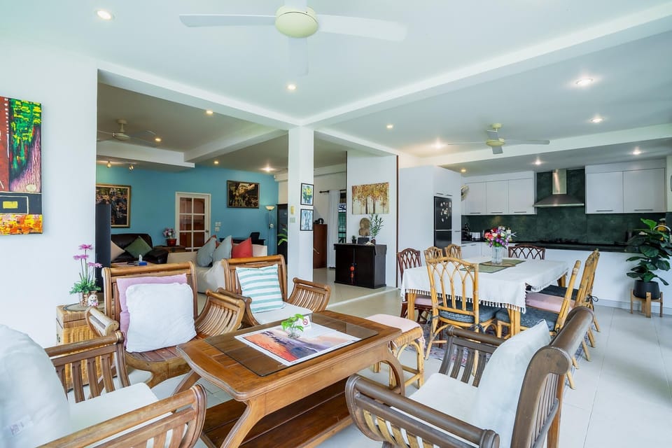 Chongko 4 Bed Villa, Few Minutes To Rawai (8941)