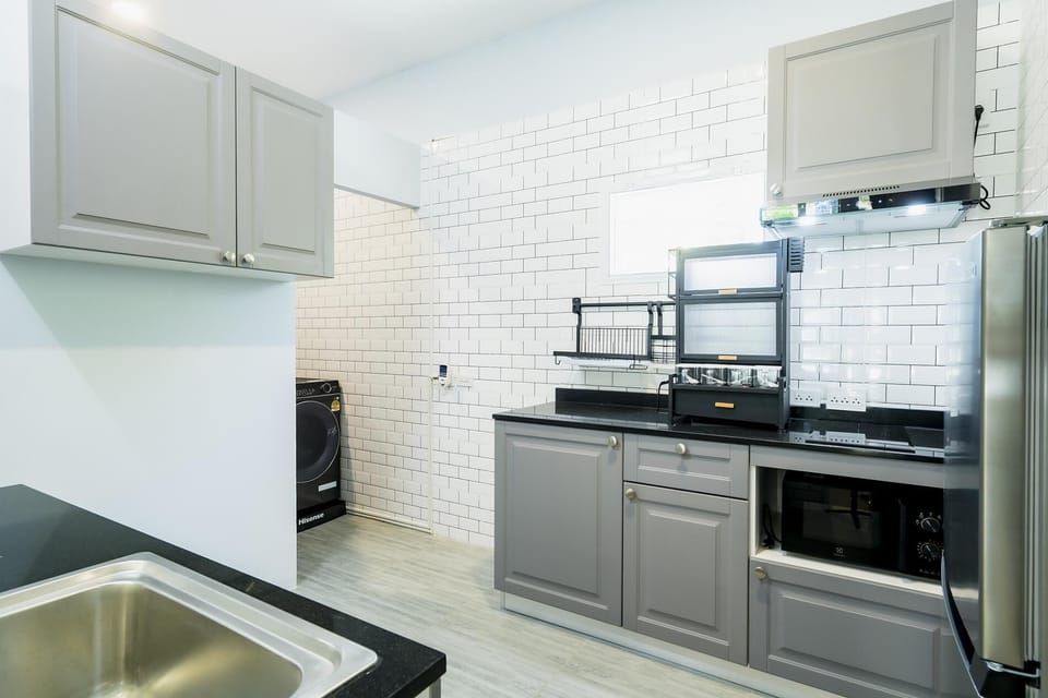 Boathouse 4 Bed Townhouse Fully Renovated Rawai (9479)