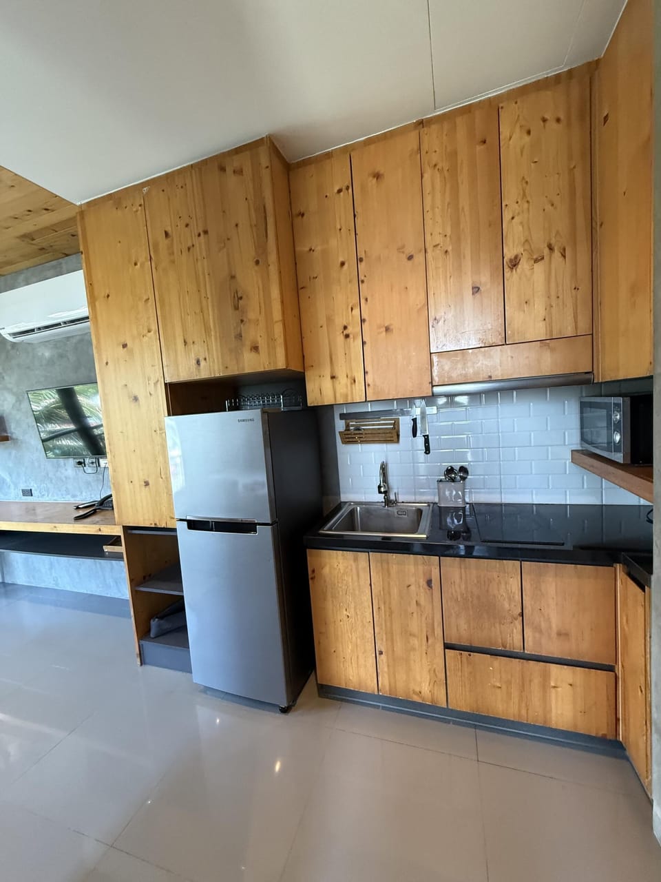 B317 Relife Studio, Walk To Nai Harn Beach (9636)