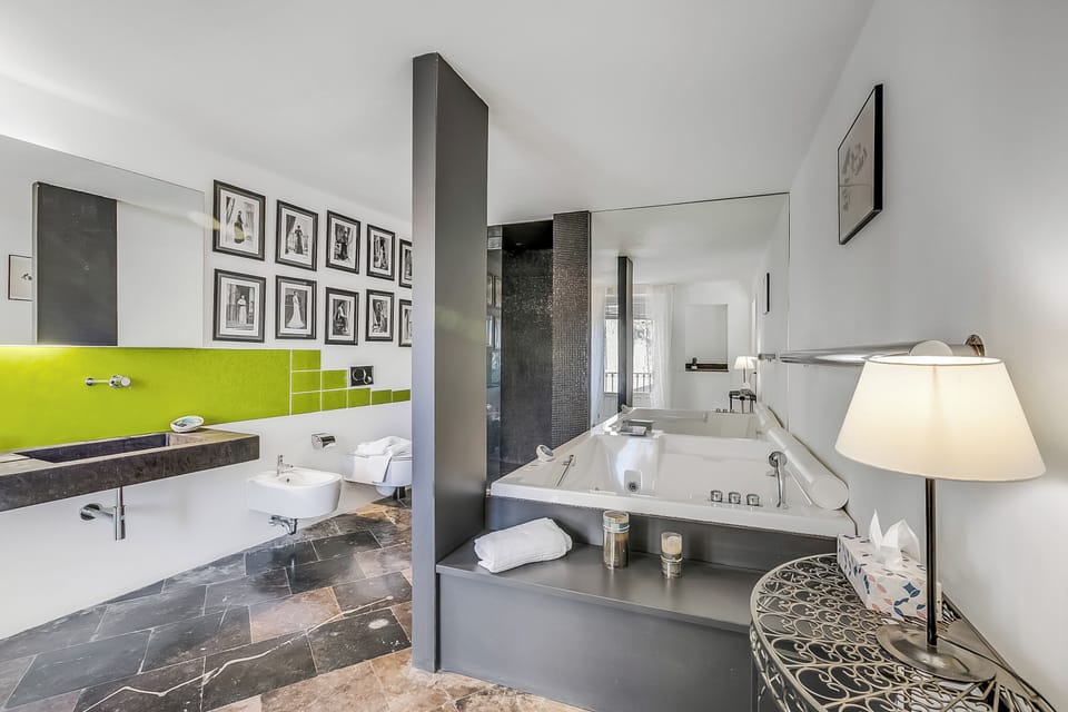 Bathroom with bathtub